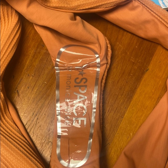 L*Space Textured Rust Bikini Bottom - Picture 4 of 4